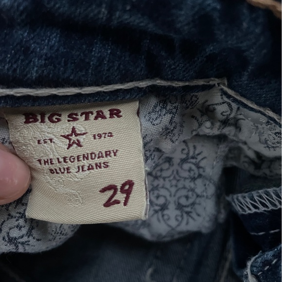 Big Star Low Rise Rikki Capris - Picture 4 of 5